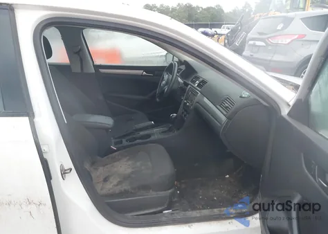 2014 Volkswagen Passat 2.5L S from USA, damaged, VIN 1VWAP7A39EC024253